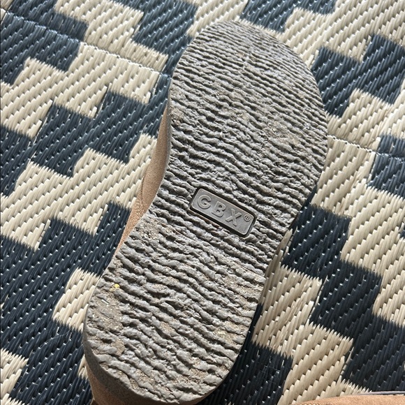 GBX Brown Suede Chukka Boots - Picture 4 of 7